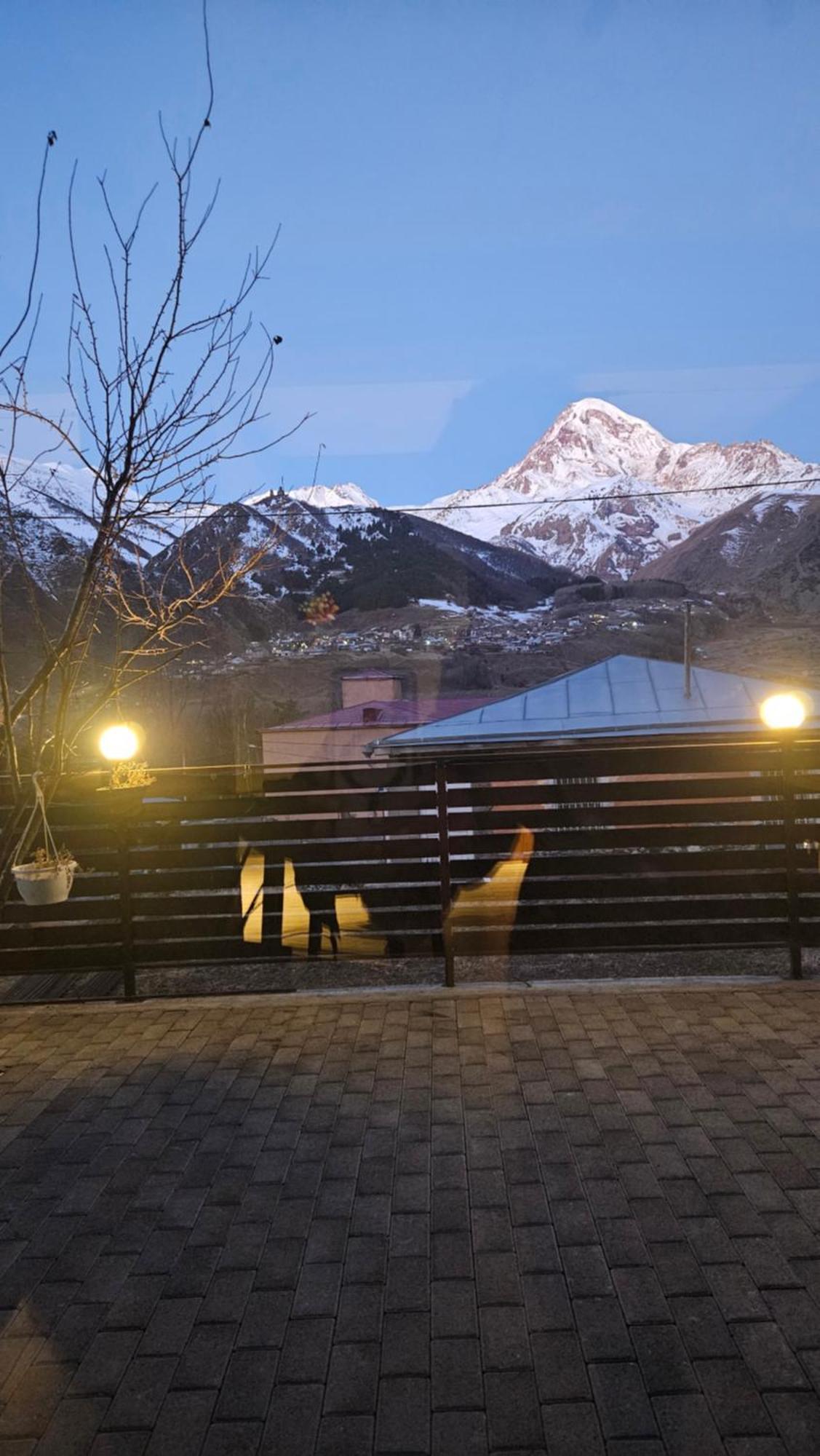 Best View Kazbegi Ngoại thất bức ảnh
