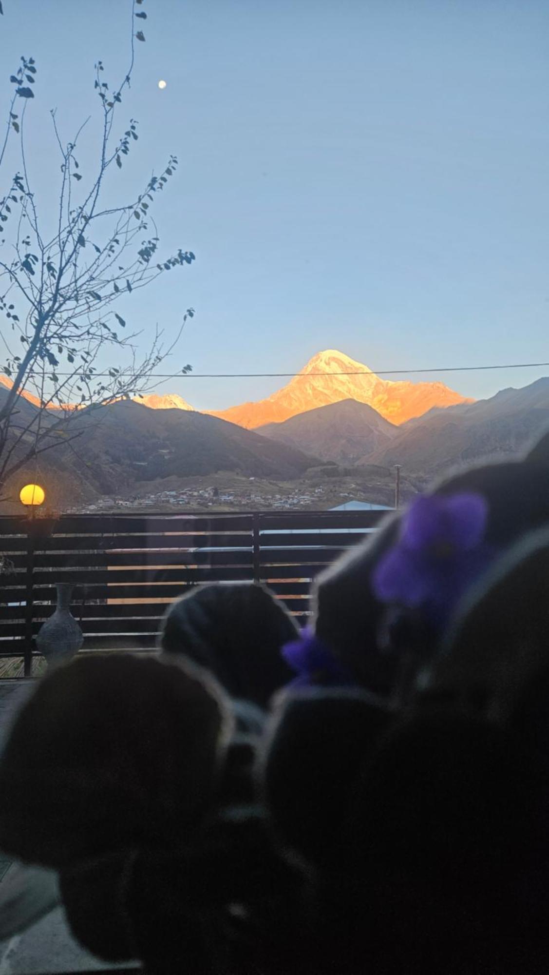 Best View Kazbegi Ngoại thất bức ảnh