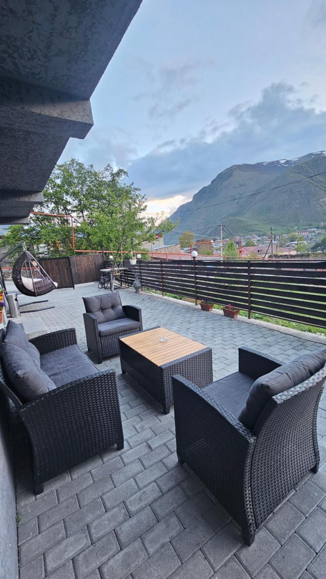 Best View Kazbegi Ngoại thất bức ảnh